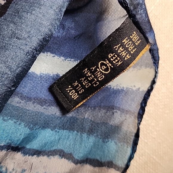 ⚡️5 For $10⚡️Blue vintage scarf lot - Picture 3 of 5